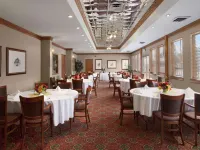 Ramada by Wyndham Saginaw Hotel & Suites Hotels in Saginaw County