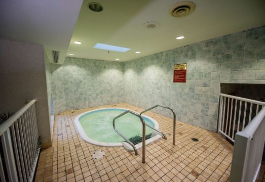 1. 해리슨 레이크 ..