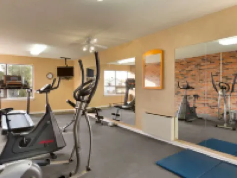 湖濱Travelodge by Wyndham（Travelodge North Bay Lakeshore） 北灣酒店