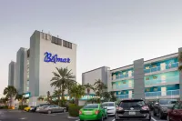 Bilmar Beach Resort - parking