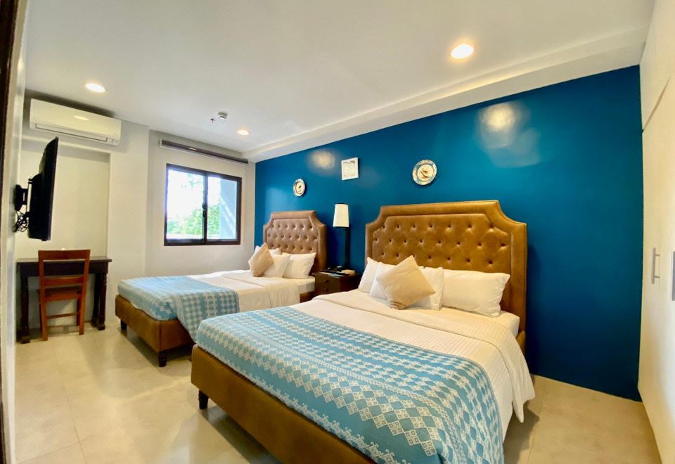 3. 파라도레스 드 ..