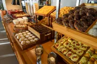 Hardman Praia Hotel - breakfast