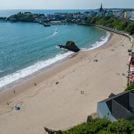 The Sand Castle - 2 Bedroom Apartment - Tenby
