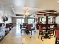 Comfort Suites Southaven I-55 - breakfast