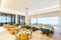 โรงแรม ฮอลิเดย์ อินน์ ลัคเนา แอร์พอร์ต บาย IHG - พร้อมอาหารเช้า