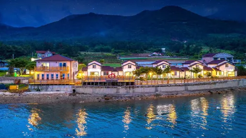 Yeosu Hi Mom Kids Family Pension Gold Hotels in Yeosu-si