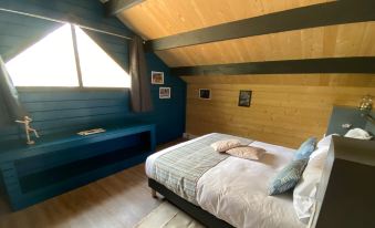Lavender Lodge for 4 Persons in the Luberon