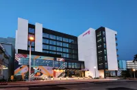 Moxy Virginia Beach Oceanfront Hotels in 