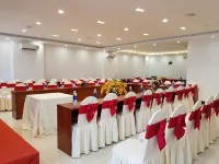 Thanh Van Hotel Quy Nhon Hotels in Thi Nai