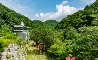 1. 이상원 미술관 ..
