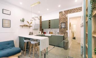 Charming Parisian Loft in Batignolles