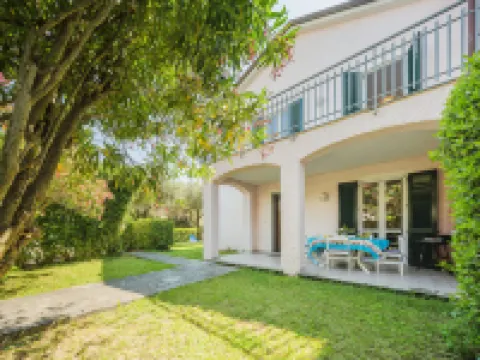 Lucerna Due Hotels in Ameglia