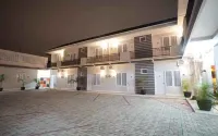 De Nanggela Guest House Syariah Hotel dekat Toko Sahara