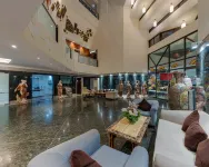 Hotel Surya Executive 3 Star Hotel فنادق في سولابور