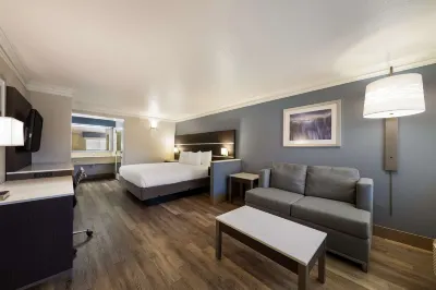 Best Western Inn  Suites Lemoore Hotels in Hanford