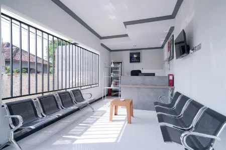 RedDoorz Syariah at Jalan Endro Suratmin Lampung Отели в г. Way Dadi