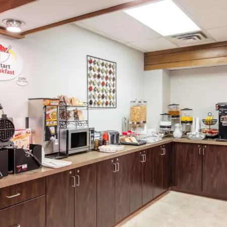 Super 8 by Wyndham Innisfail