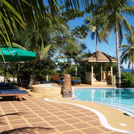 Anda White Beach Resort