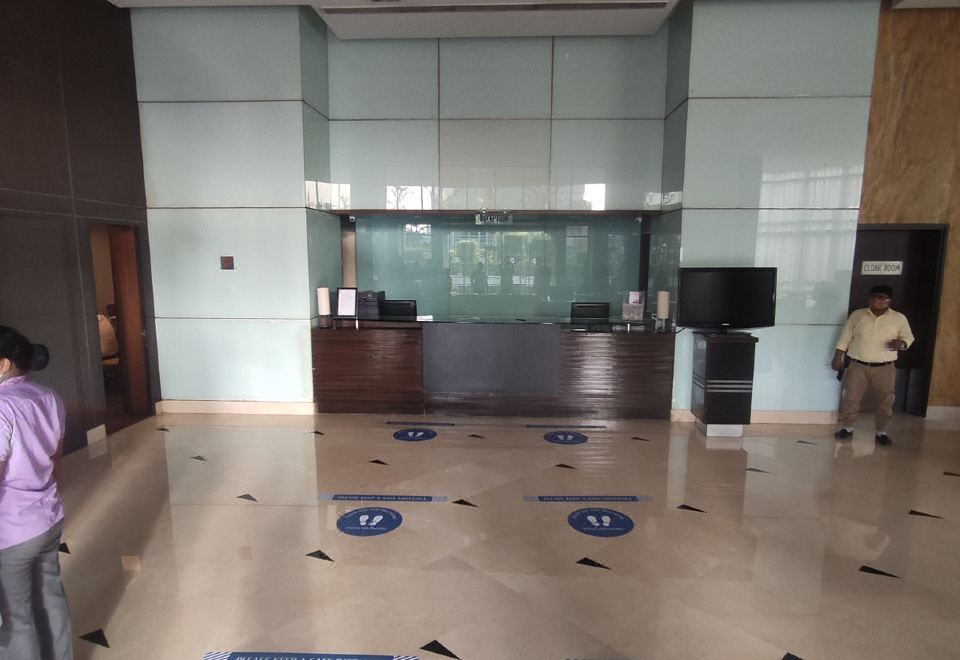 Fortune Select Global Hotel Gurgaon Over view