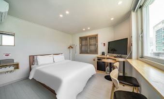 Gohyeon, Geoje Stay in Geoje Island