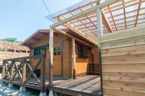 真鶴Deja Vu豪華露營燒烤小屋 - 停車場