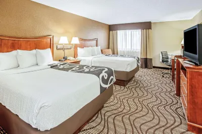 La Quinta Inn & Suites by Wyndham Minneapolis-Minnetonka Hotels in St. Louis Park