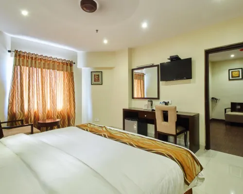 Hotel Krishna Residency โรงแรมใกล้สถานีวิชัยวาทะ