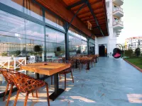 Sey Beach Hotel & Spa Hotels near كهف ديم