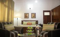 Holistic Villas River Hotels in Gannoruwa