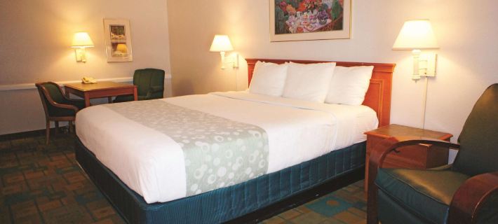 La Quinta Inn by Wyndham Bakersfield South Hotels in Bakersfield