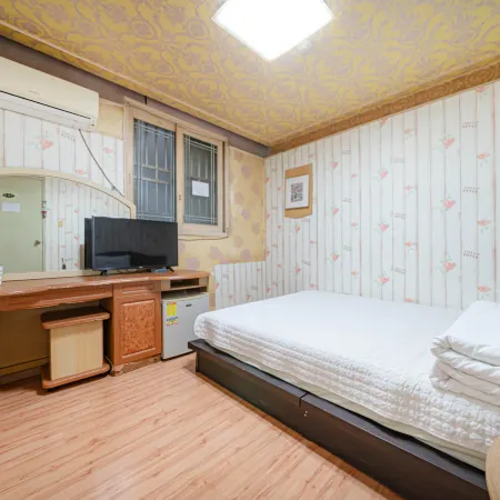 Dongrae Oncheon Hotel