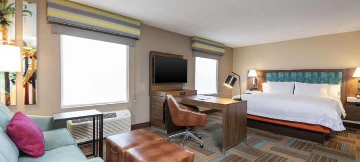 Hampton Inn & Suites Fort Myers-Colonial Blvd. Hotels in Lee County