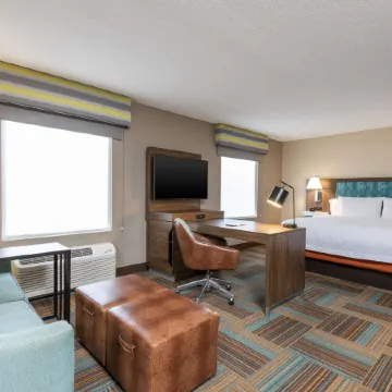 Hampton Inn & Suites Fort Myers-Colonial Blvd.