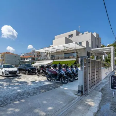 Niso Skiathos
