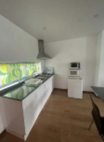 克温塔桑塔納酒店