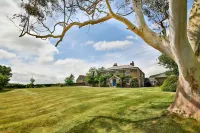 Smeaton Farm Hotels in Calstock