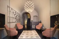 Vis Urban Suites&Spa