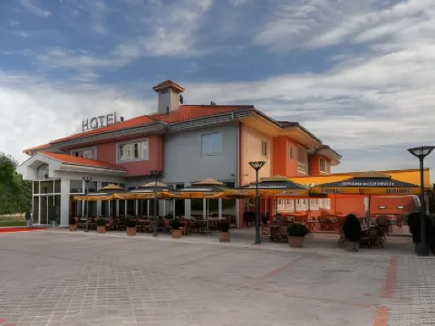 Hotel Orasac Hotels near Čukarica