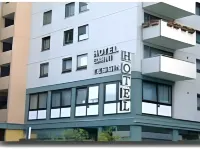 ホテル テッシン ライム周辺のホテル