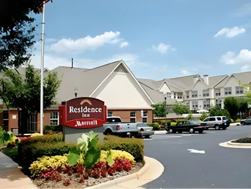 Residence Inn Charlotte Lake Norman - 3-Star