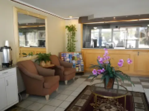 Travelodge by Wyndham Fairplex Pomona Hotels in Pomona