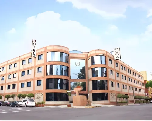 هوتل أستور Hotels near سان رافائيل