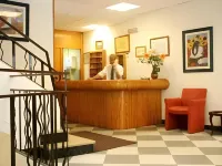 Hotel Mayna
