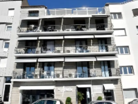 En Aparté