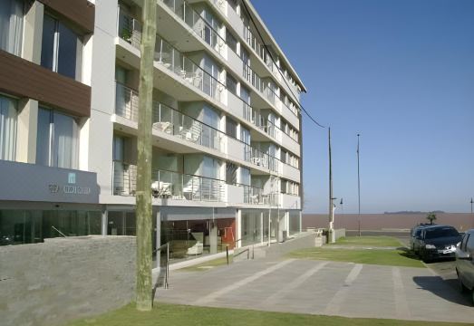 레알 콜로니아 호텔 & 스위트