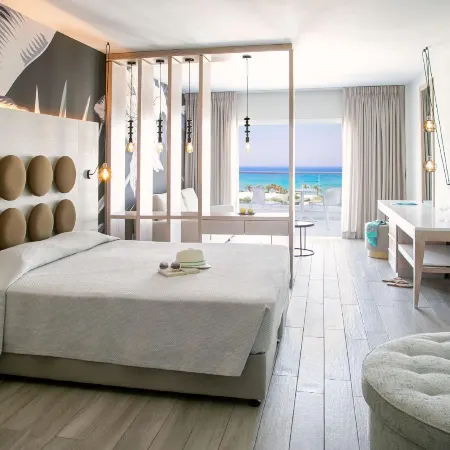 Vangelis Hotel & Suites