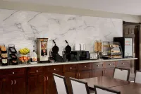 Super 8 by Wyndham Ocean Springs Biloxi - Bữa sáng