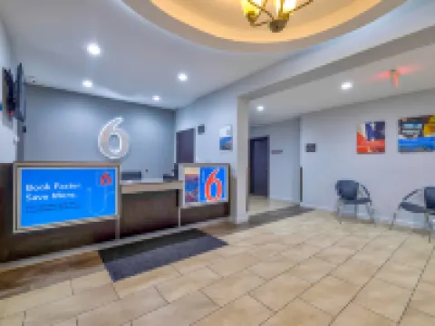 Motel 6 Texas City, TX - I-45 South Hotels in La Marque