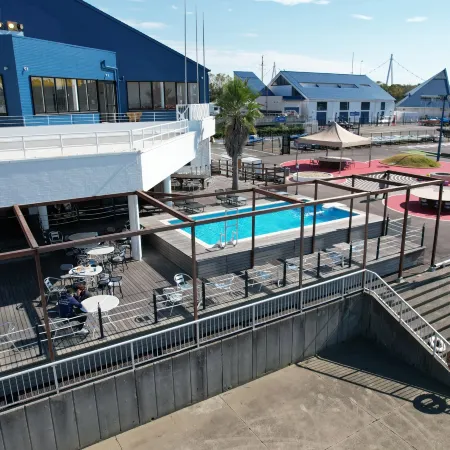Osaka Hokko Marina Hull