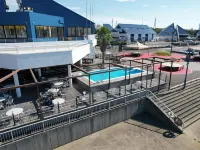 Osaka Hokko Marina Hull - Rooftop Pools